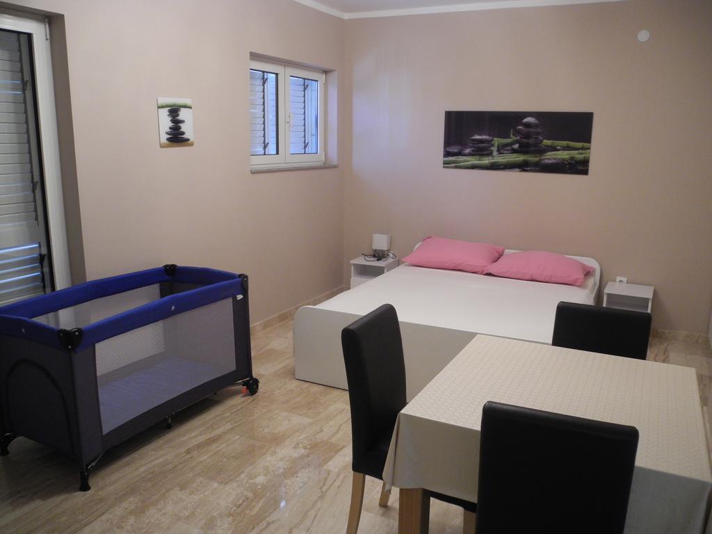 Apartmani Karla Заблаче Экстерьер фото